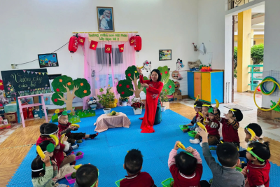 HOẠT ĐỘNG CHÀO MỪNG NGÀY NHÀ GIÁO VIỆT NAM 20/11: ​ NHẬN BIẾT TẬP NÓI “quả cam, quả chuối”. ​